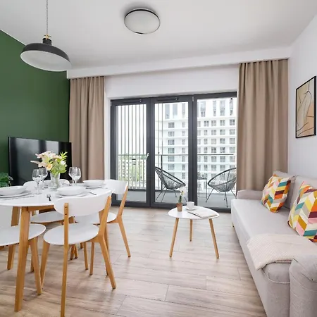 Goreckiego With Parking Spodek By Renters Διαμέρισμα *