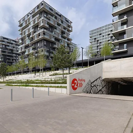 Goreckiego With Parking Spodek By Renters * Katowice