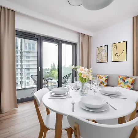 Goreckiego With Parking Spodek By Renters Appartamento Katowice