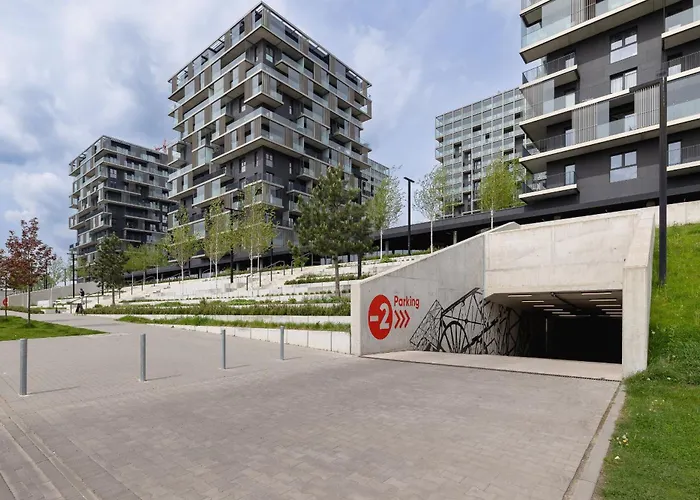 Goreckiego With Parking Spodek By Renters * Katowice